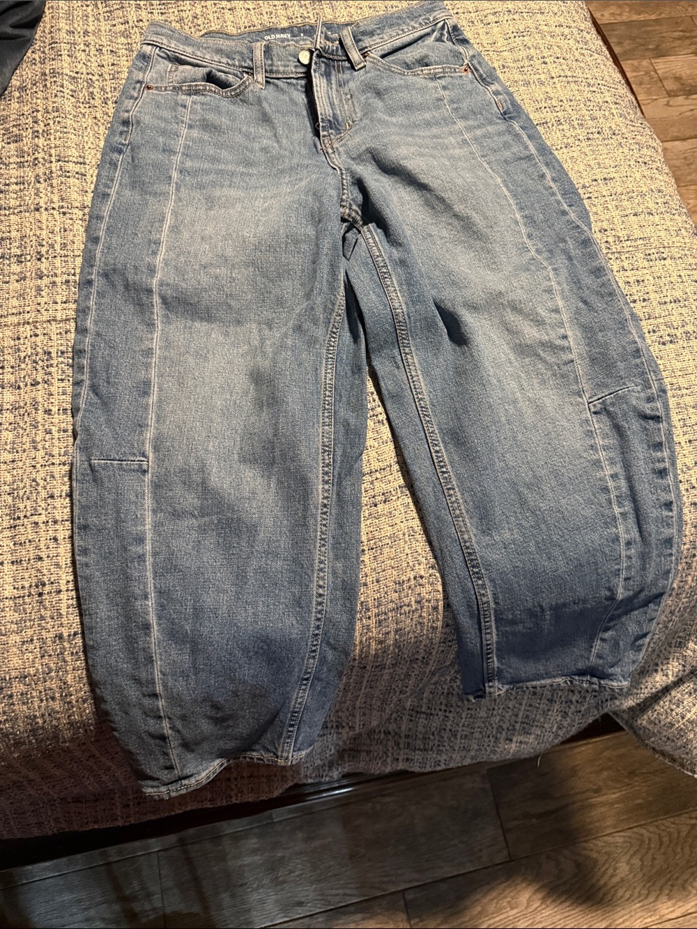 Old Navy Light Blue High-Rise Barrel Leg Jeans